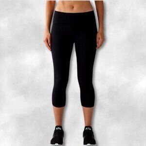 Lululemon Cropped Leggings High-Rise Four-Way Stretch Mesh Venting Black W US 4